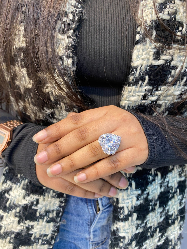 Valentine Huge Heart Solitaire Ring
